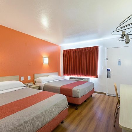 Motel 6-Mcallen, Tx Экстерьер фото