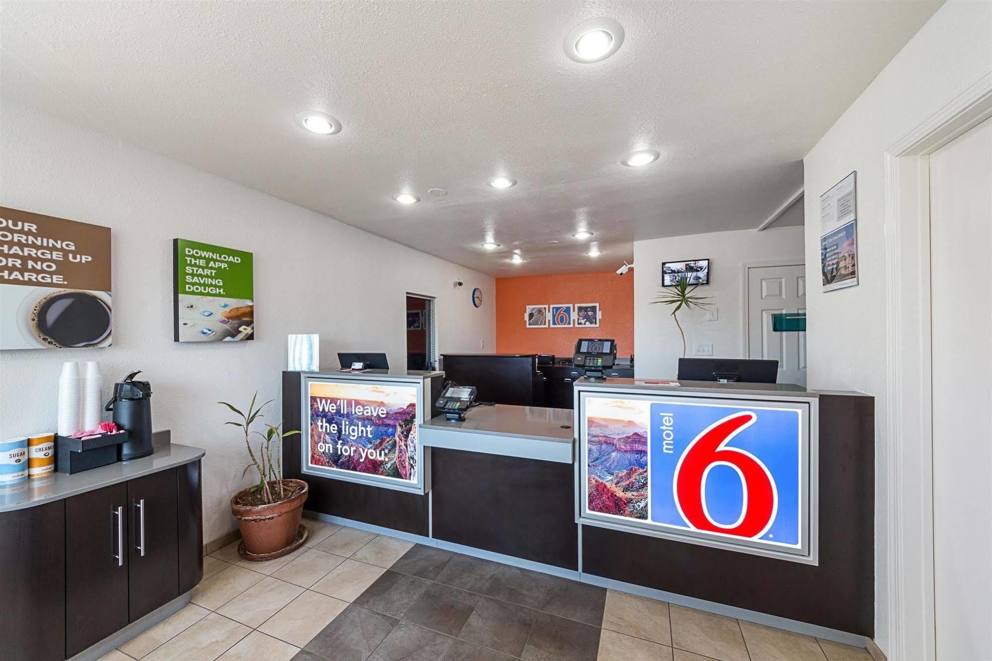 Motel 6-Mcallen, Tx Экстерьер фото